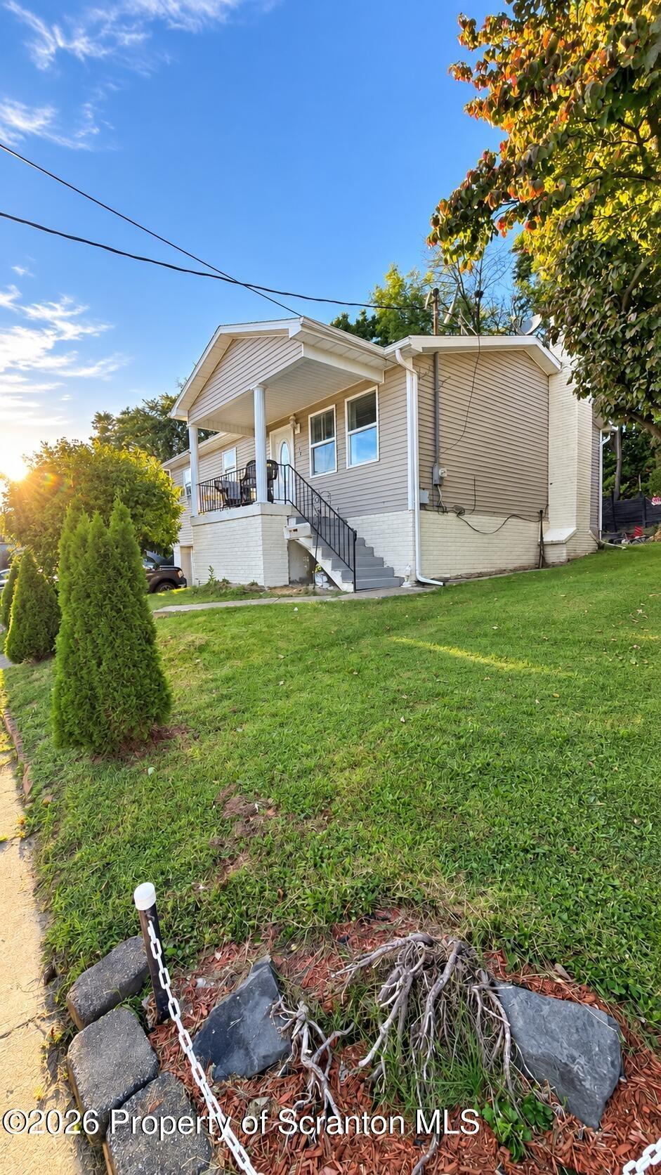 Taroli St, Old Forge, PA 18518