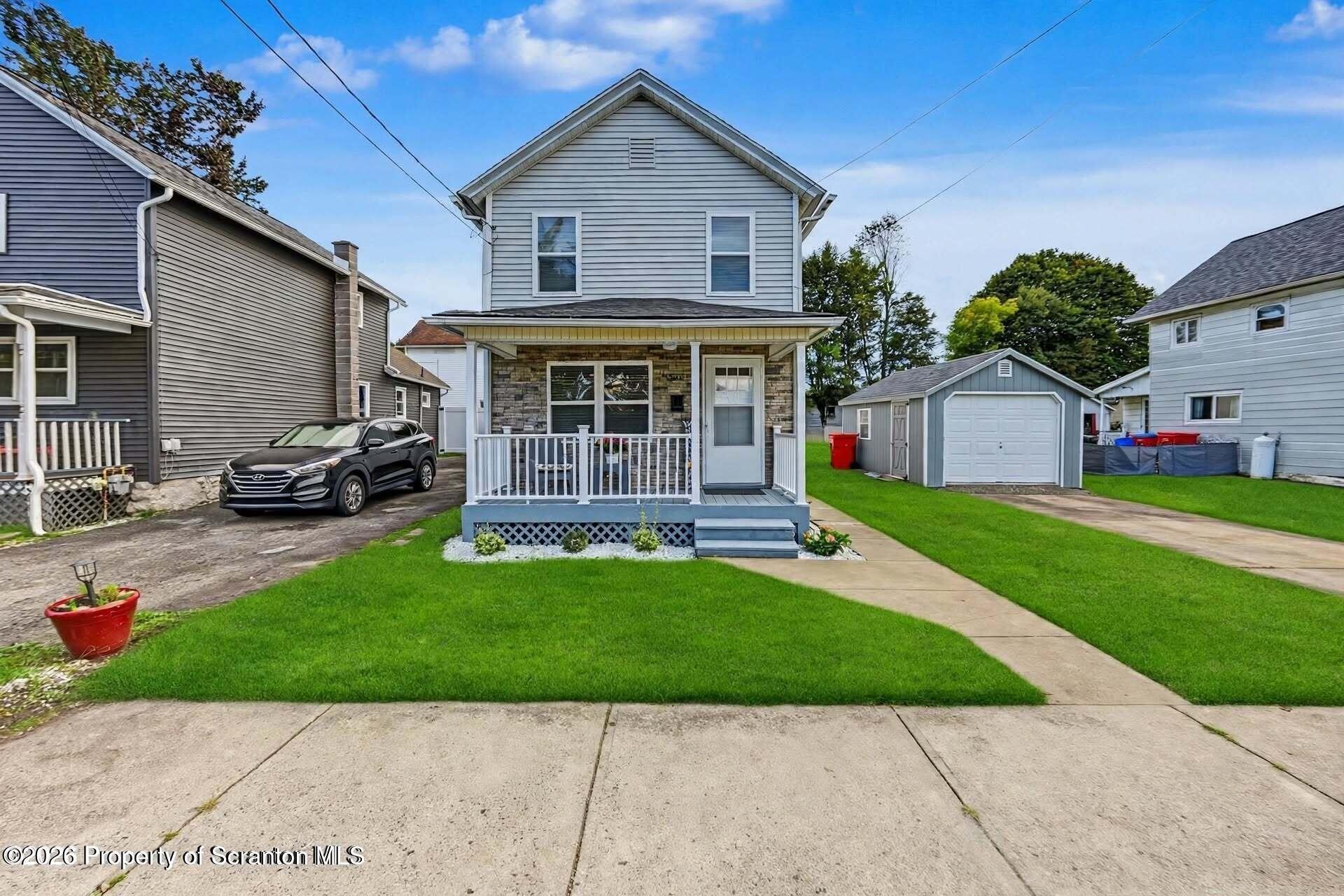Delaware St, Jermyn, PA 18433