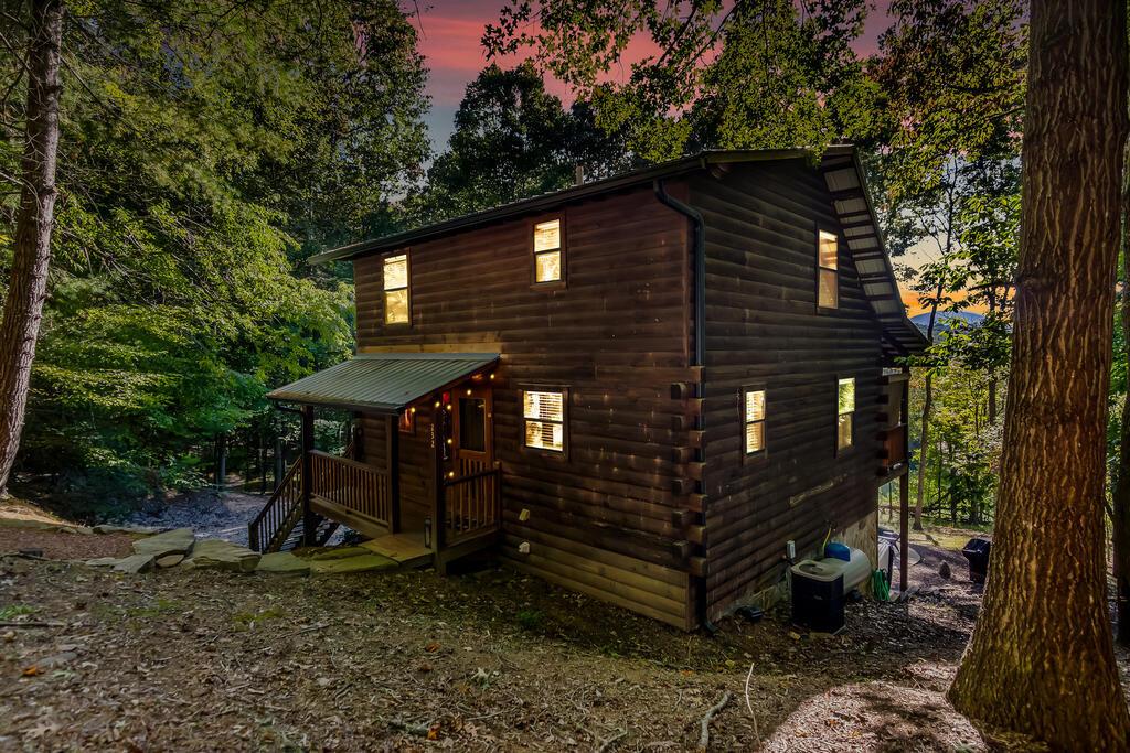 Cook Ln, Blairsville, GA 30512