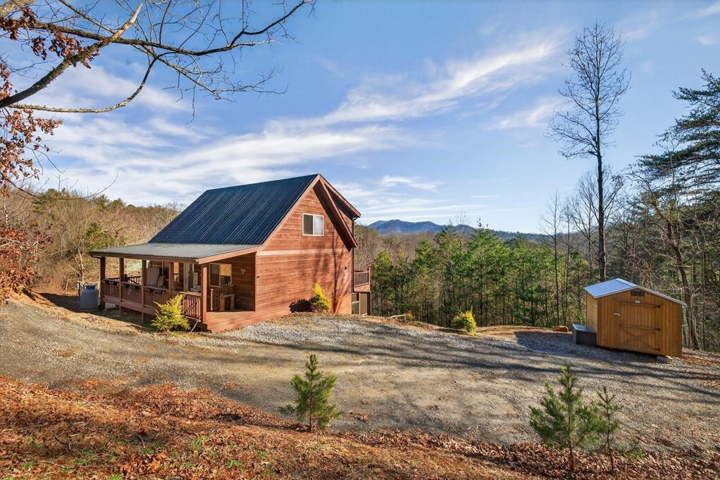 Red Bud Ln, Hiawassee, GA 30546