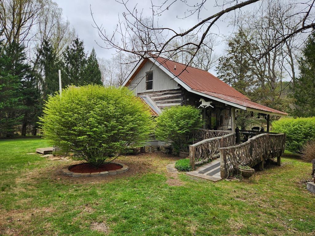 Muskrat Creek Rd, Hayesville, NC 28904