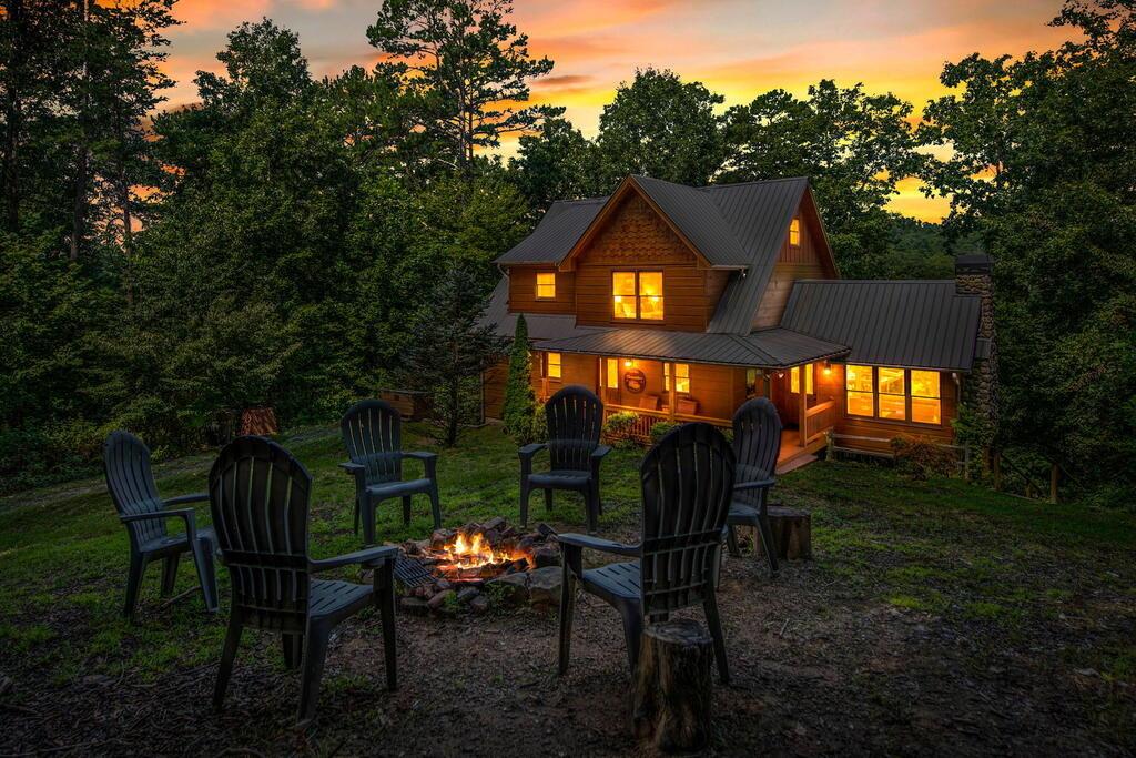 River Escape Dr, Ellijay, GA 30540
