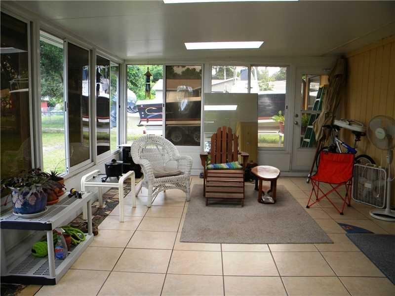 Fooshe Ave, Sebastian, FL 32976