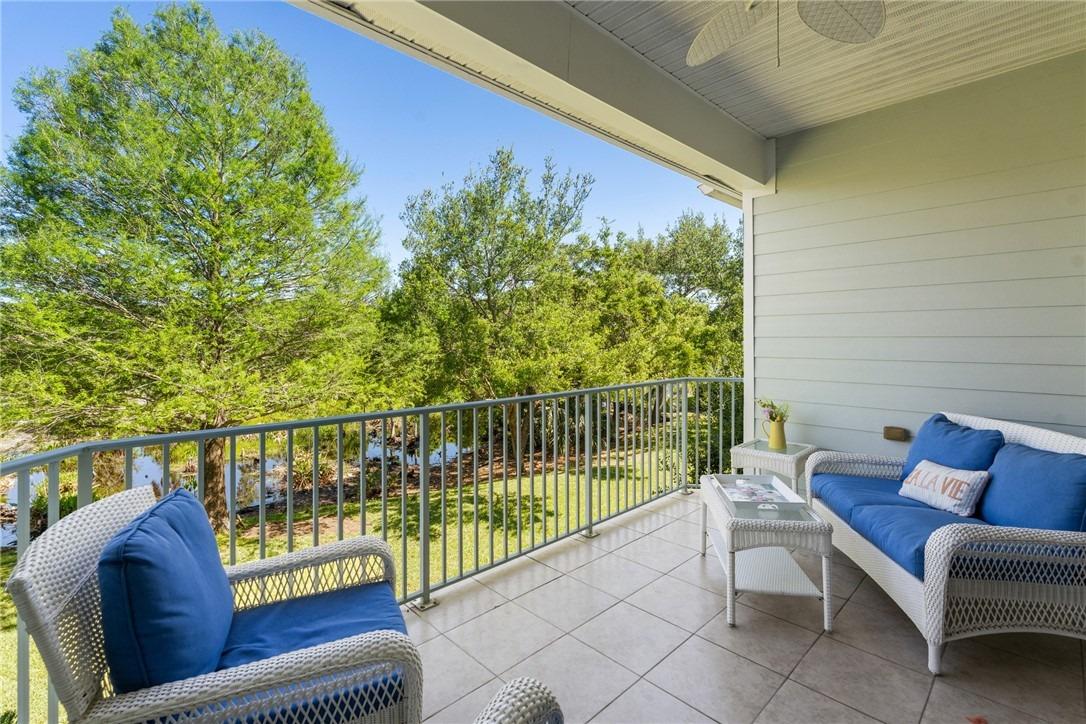 Water Oak Ct Sw, Vero Beach, FL 32962