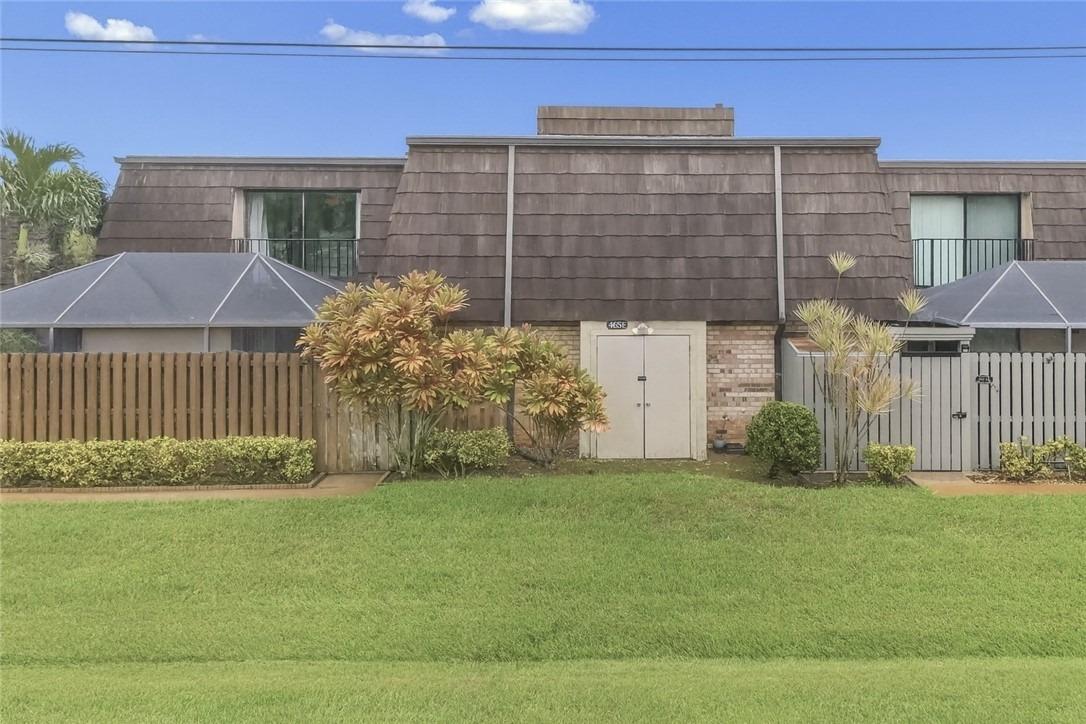 E Waverly Pl, Vero Beach, FL 32960
