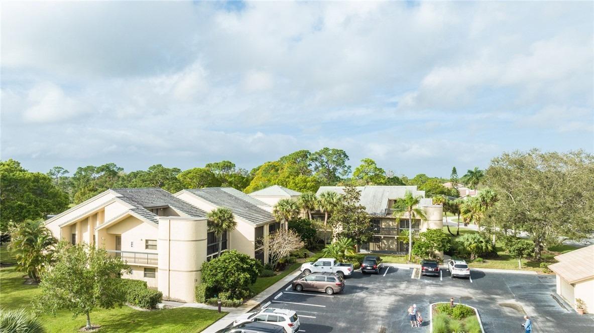 Meadowood Dr, Fort Pierce, FL 34951
