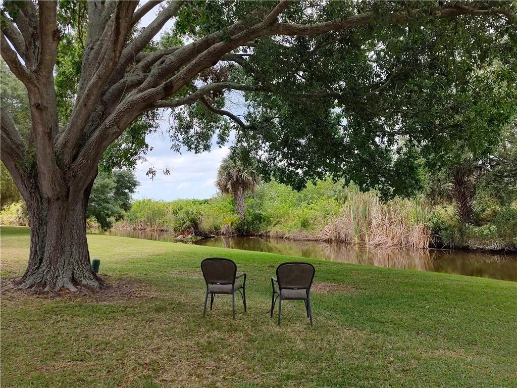 Papaya Cir, Sebastian, FL 32976
