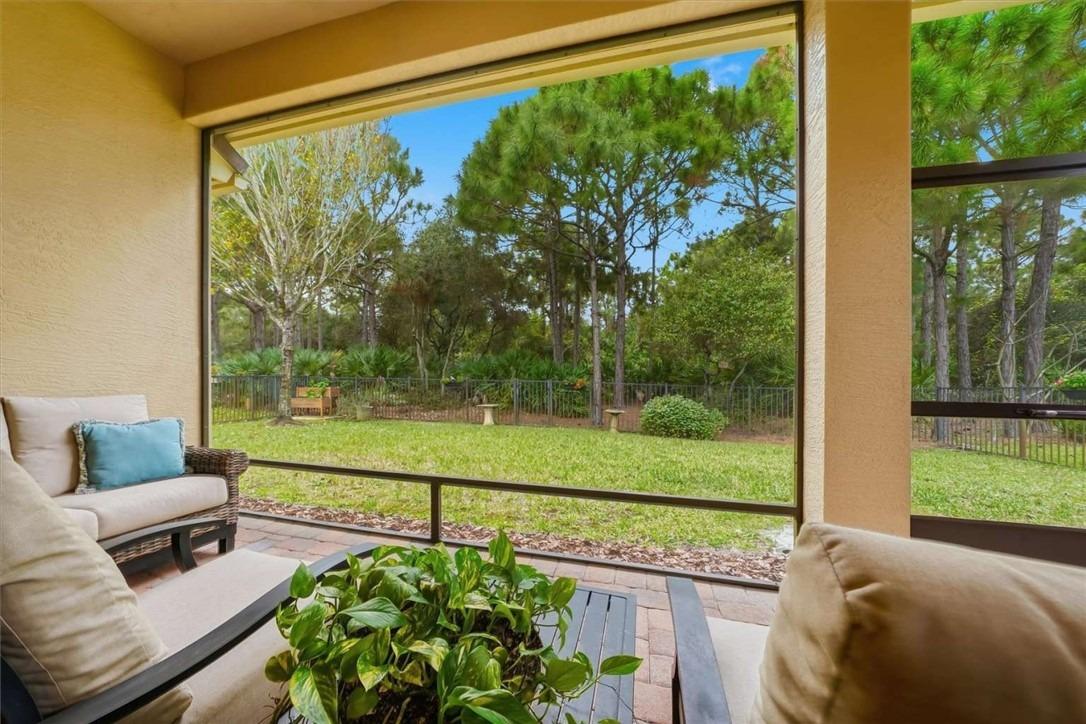 11th Sq Sw, Vero Beach, FL 32962