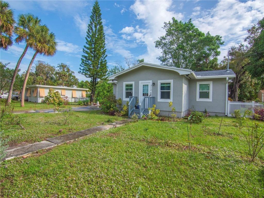 S 9th St, Fort Pierce, FL 34950