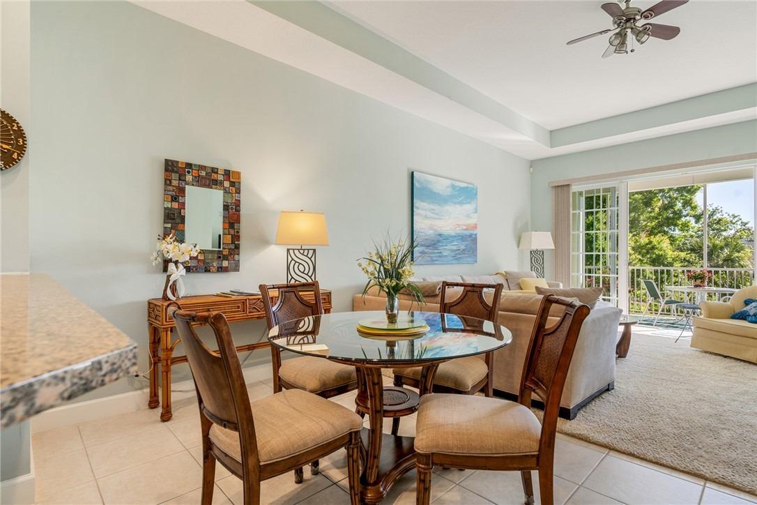 Water Oak Ct Sw, Vero Beach, FL 32962