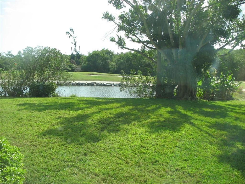 Royal Oak Ct, Vero Beach, FL 32962