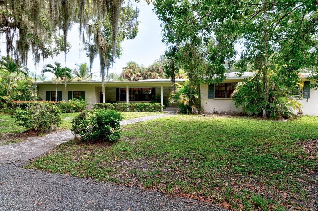 27th Ave, Vero Beach, FL 32960