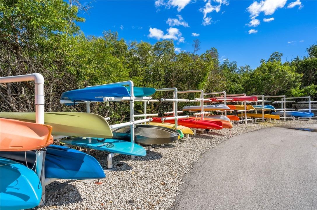 Lake Orchid Cir, Vero Beach, FL 32962