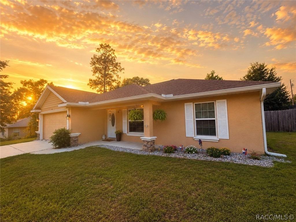W Hedgewood Ln, Dunnellon, FL 34434