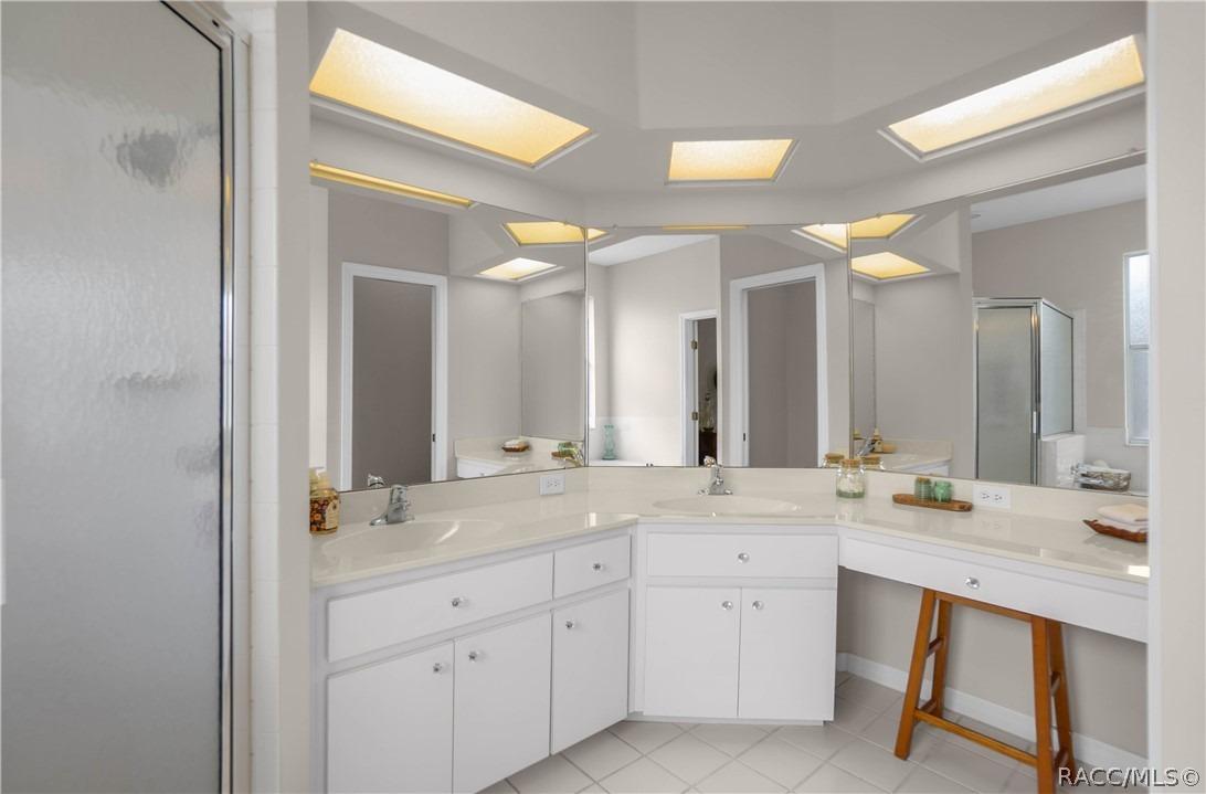 W Hillmoor Ln, Beverly Hills, FL 34465