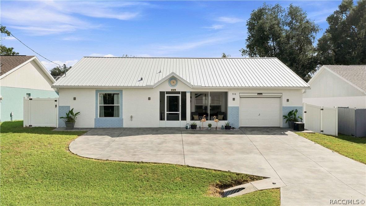 W Starjasmine Pl, Beverly Hills, FL 34465