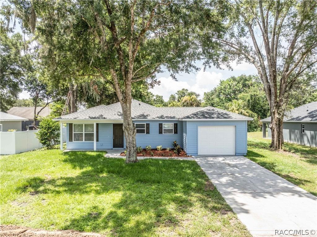 Suanee Ave, Eustis, FL 32726
