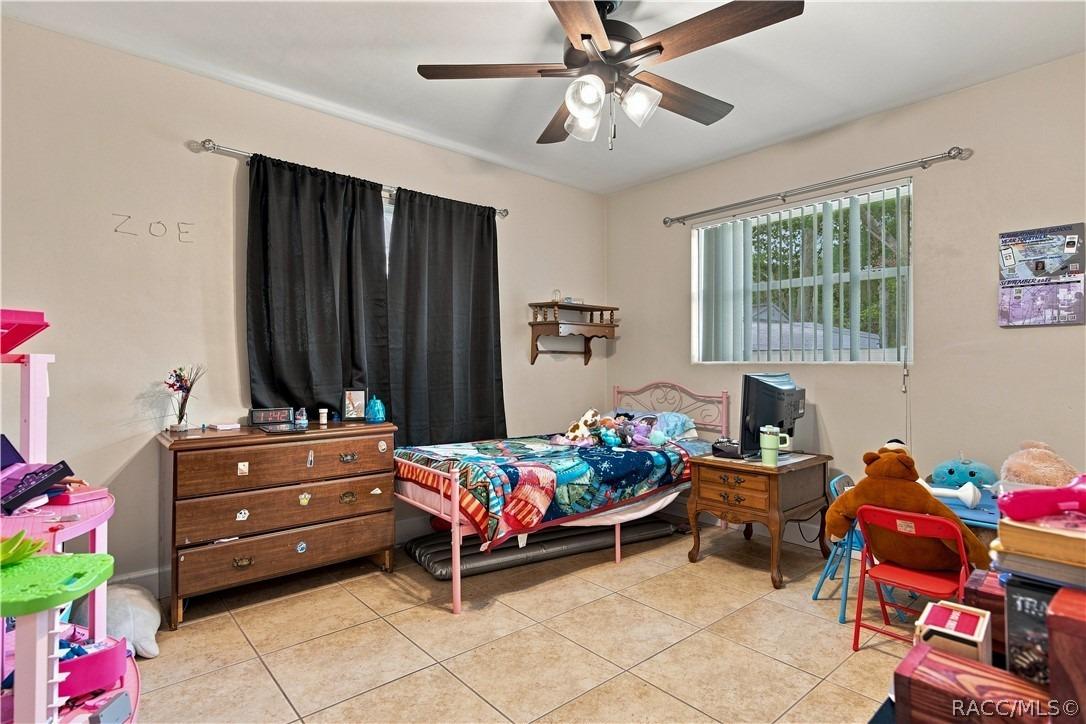 S Lincoln Ave, Beverly Hills, FL 34465