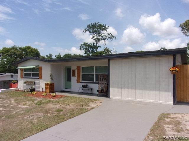 S Monroe St, Beverly Hills, FL 34465
