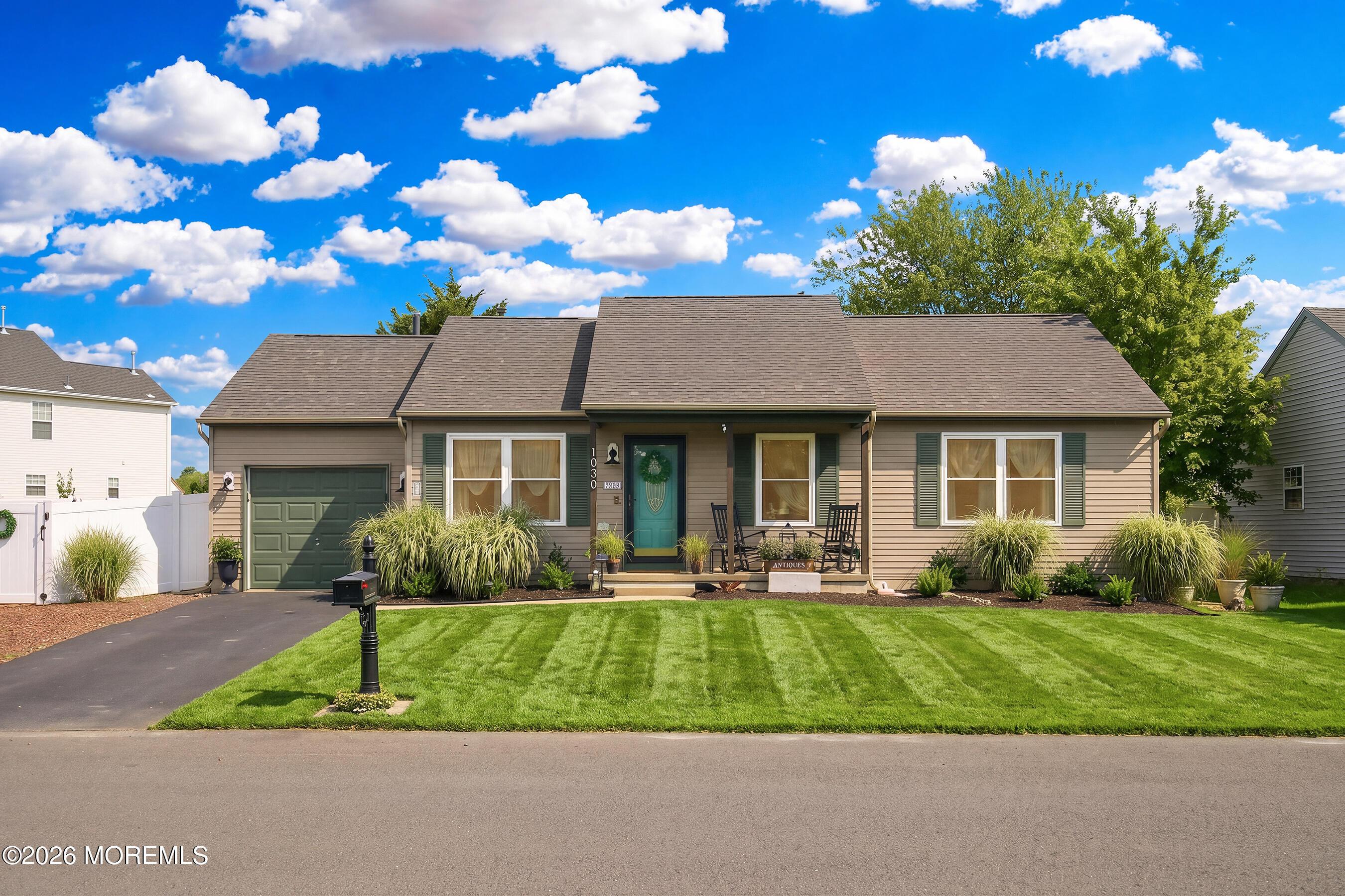 Center St, Little Egg Harbor Twp, NJ 08087