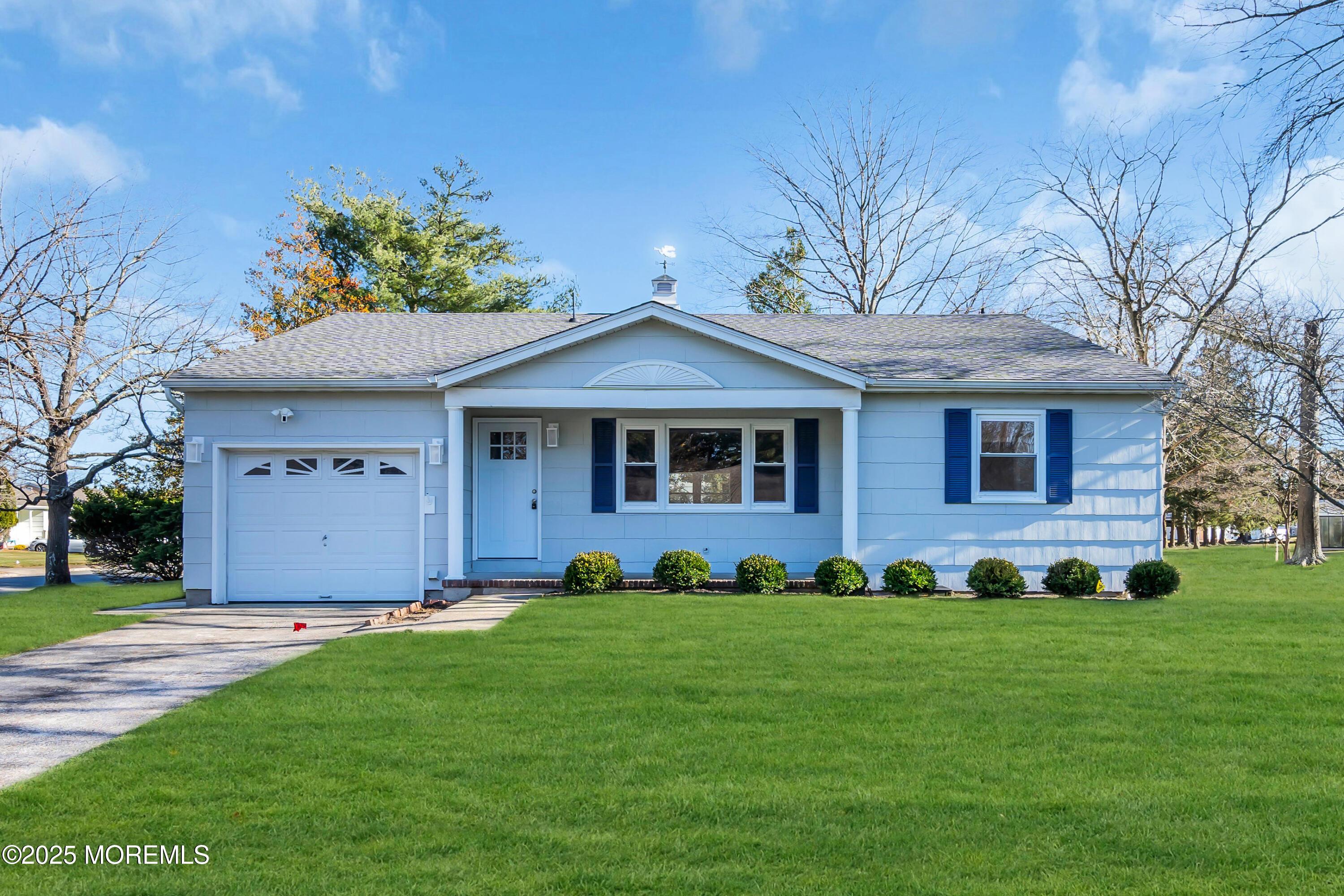 Brakenbury Dr, Toms River, NJ 08757