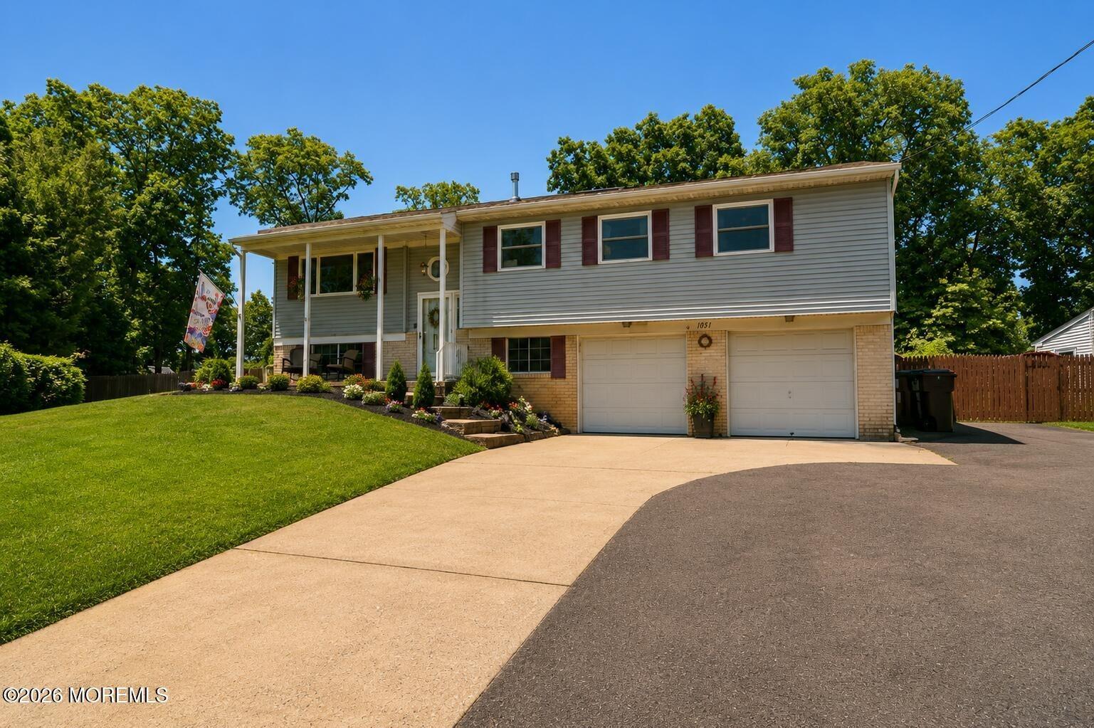Zircon Dr, Toms River, NJ 08753
