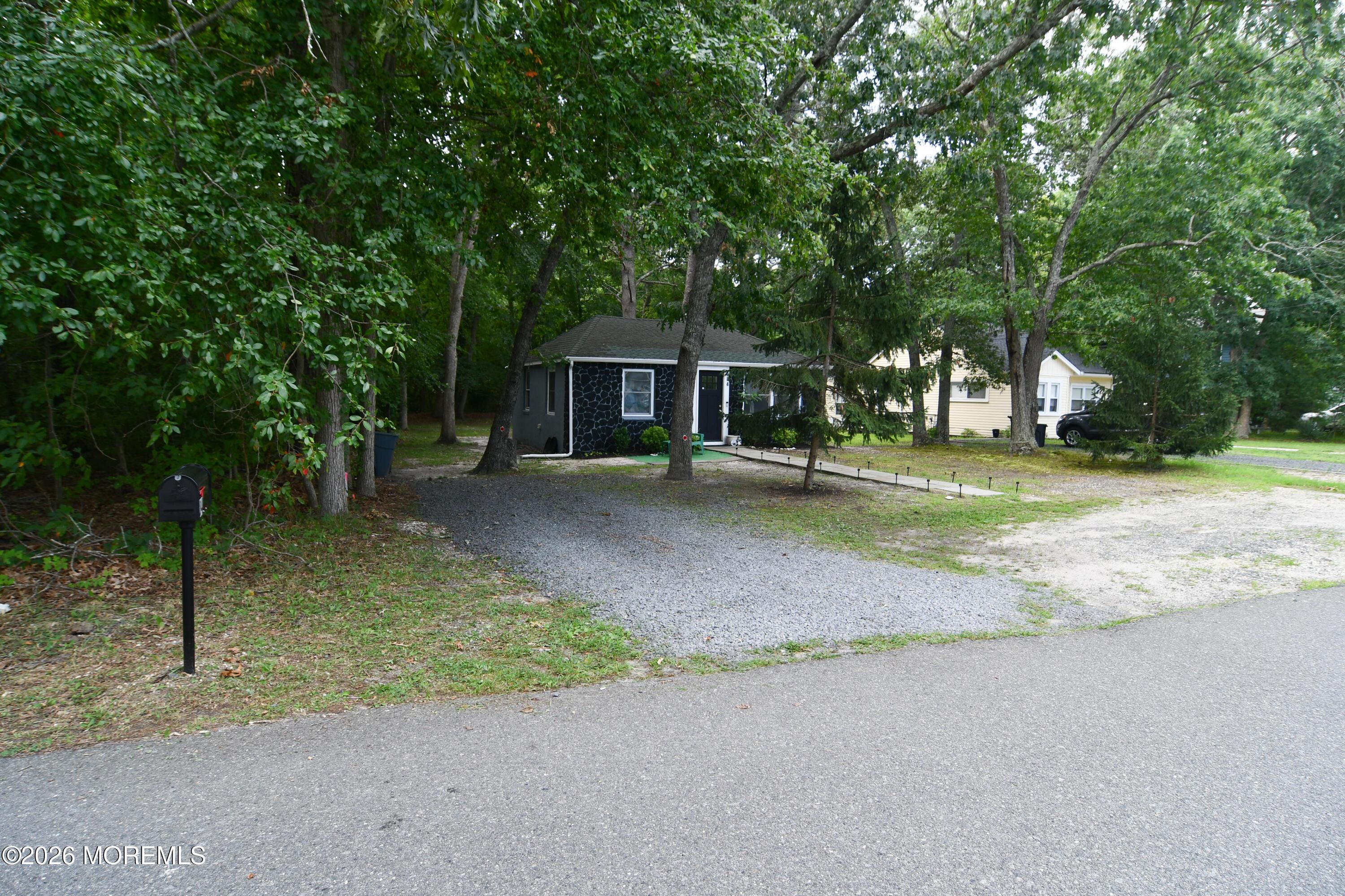 Lighthouse Dr, Waretown, NJ 08758