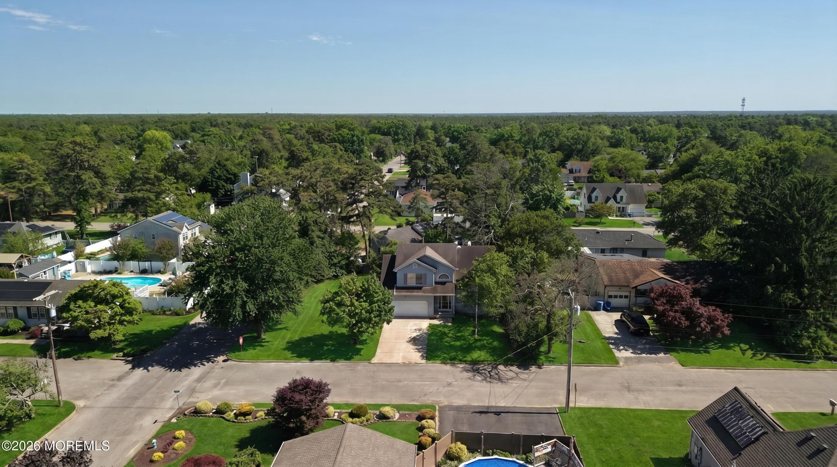 8th Ave, Toms River, NJ 08757