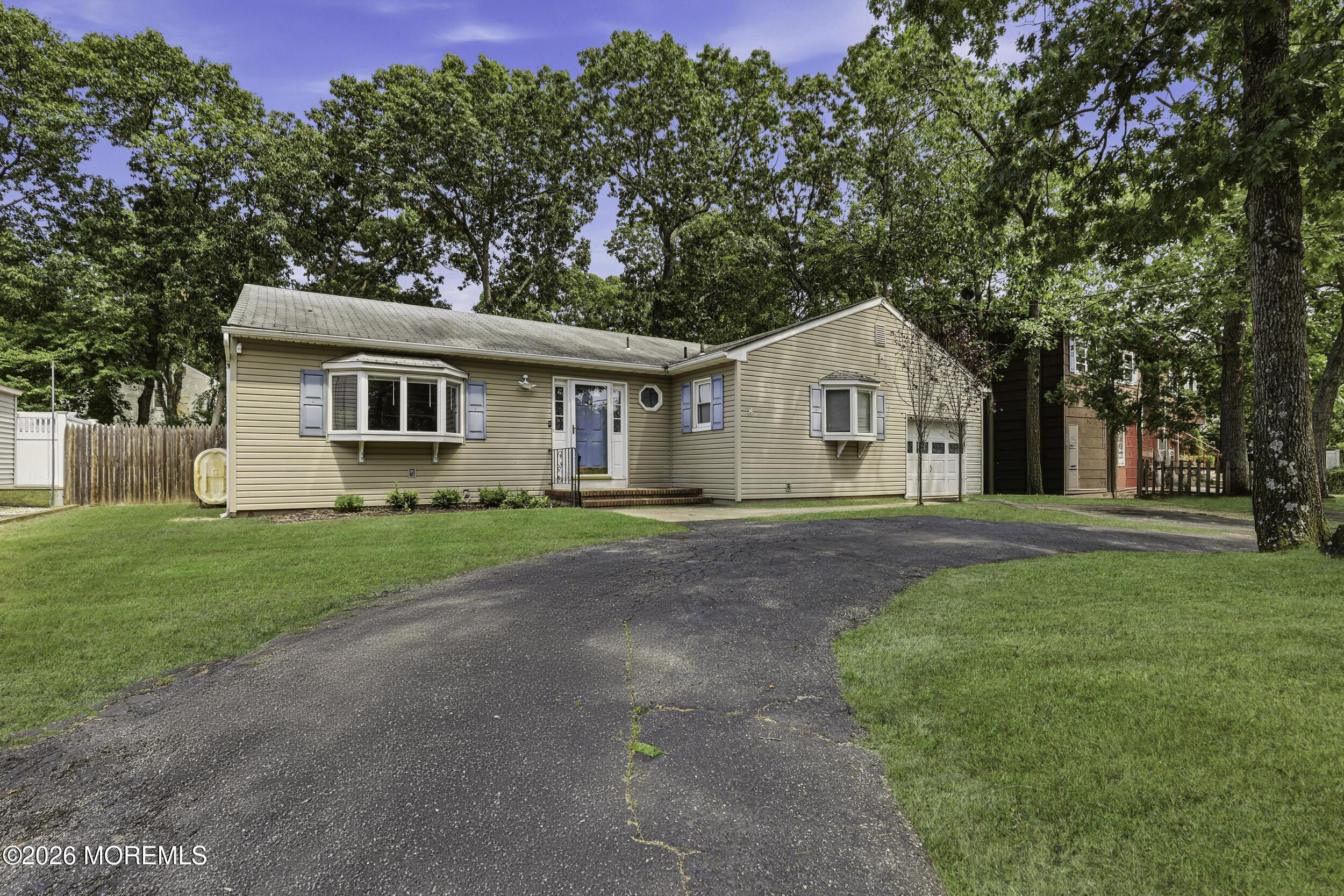 Burrsville Rd, Brick, NJ 08724