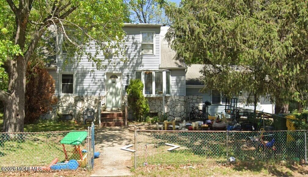 Carey St, Lakewood, NJ 08701