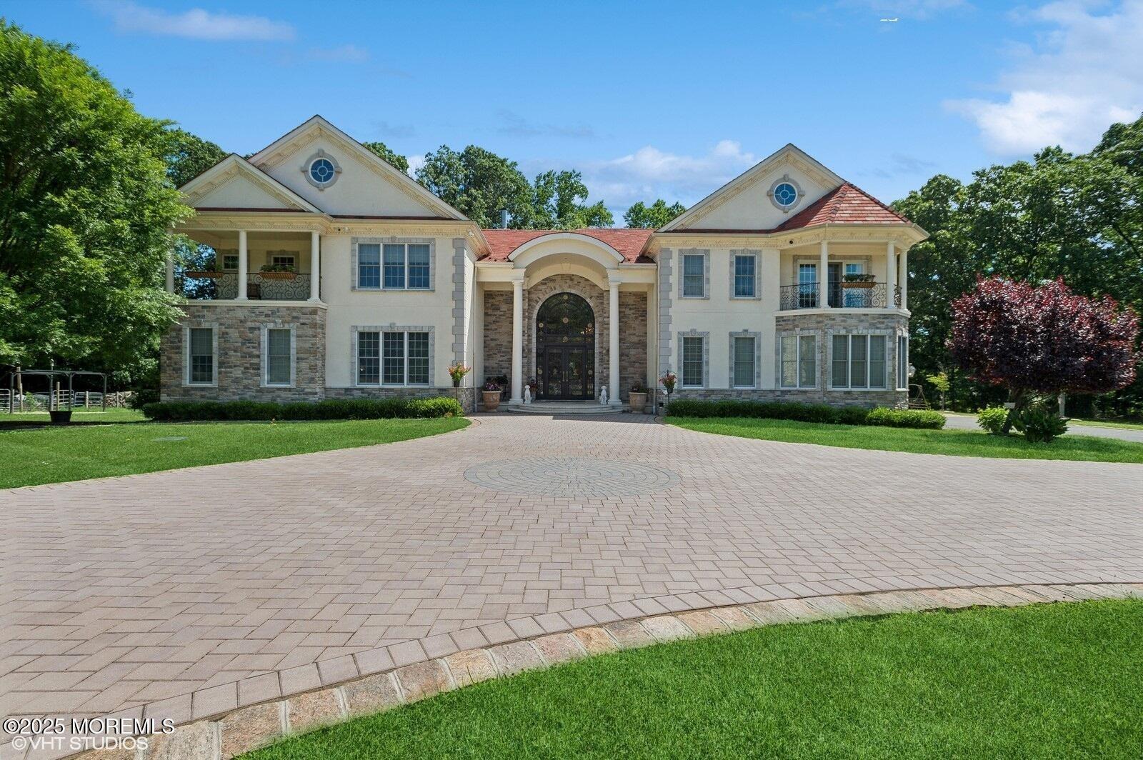 Richdale Rd, Colts Neck, NJ 07722