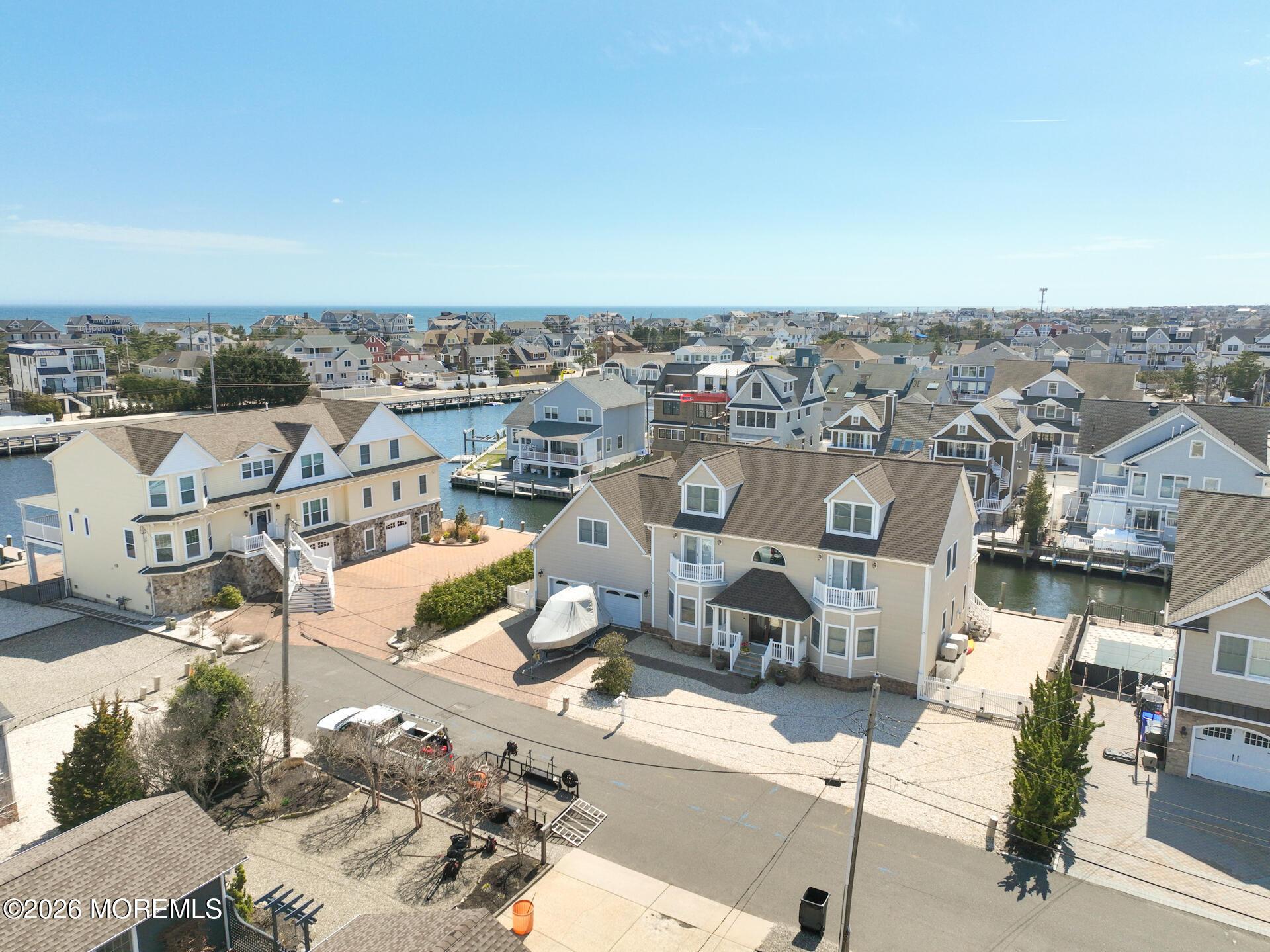 Sloop Ln, Mantoloking, NJ 08738