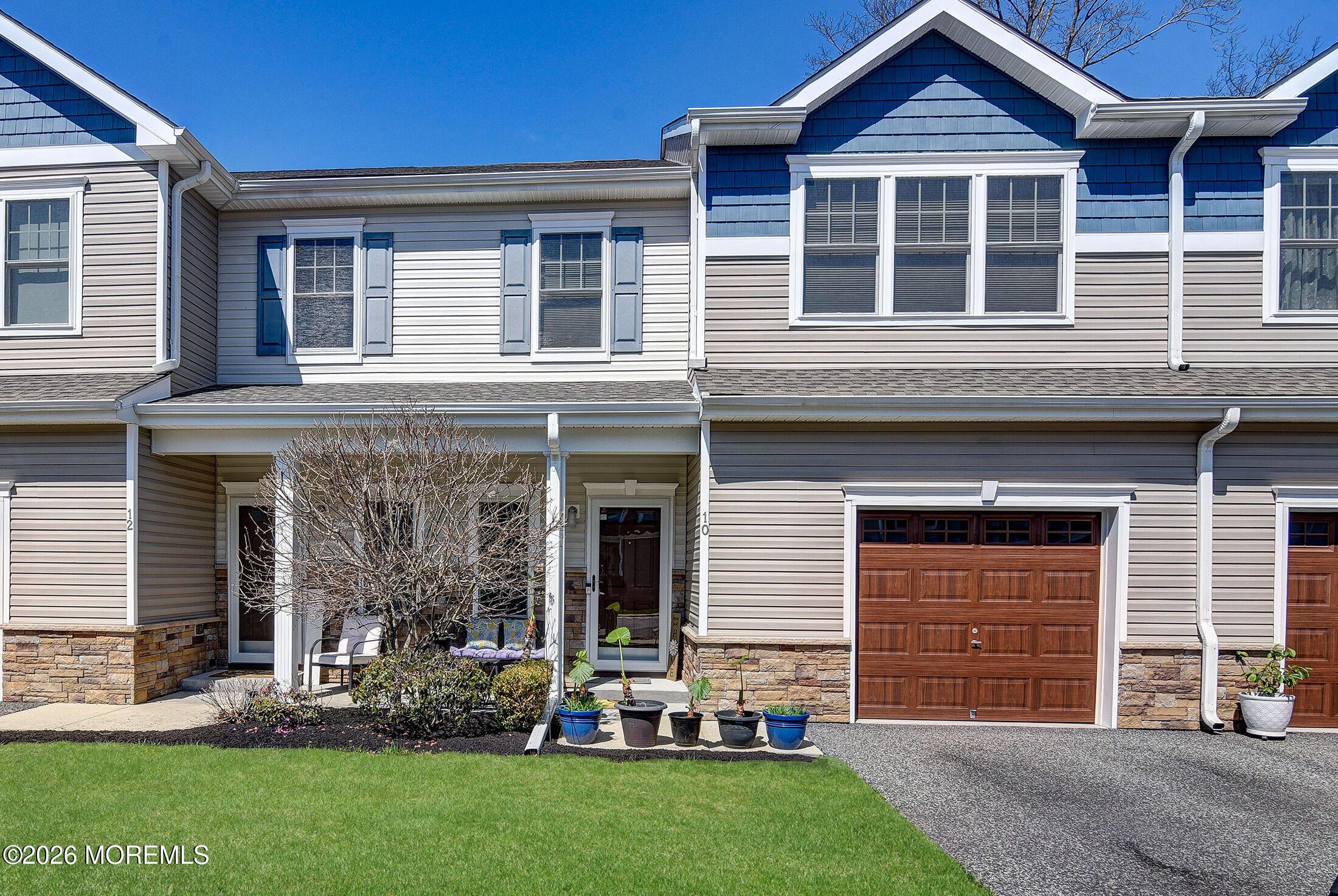 Arden Dr, Manchester, NJ 08759