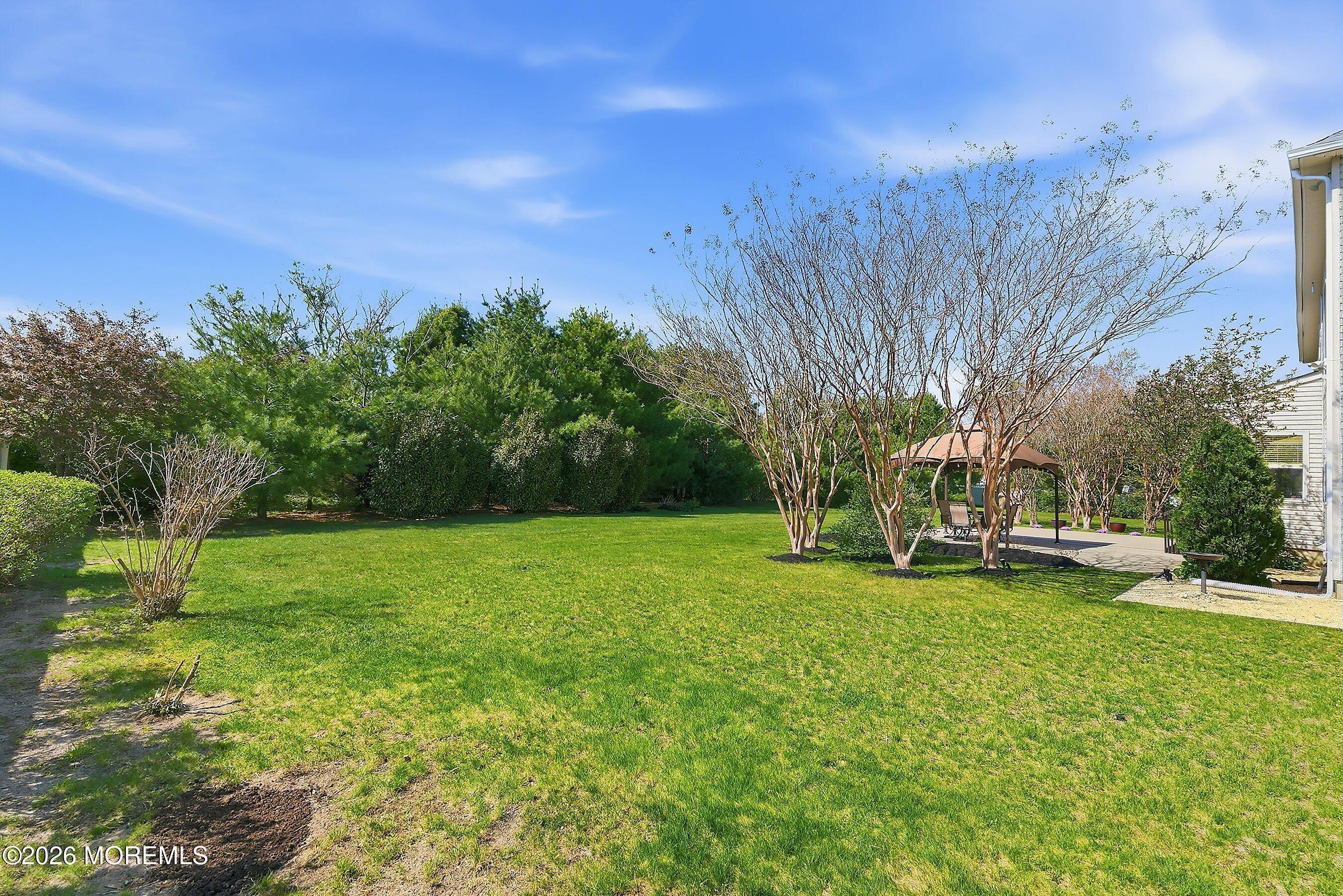Etty Ct, Manchester Township, NJ 08759