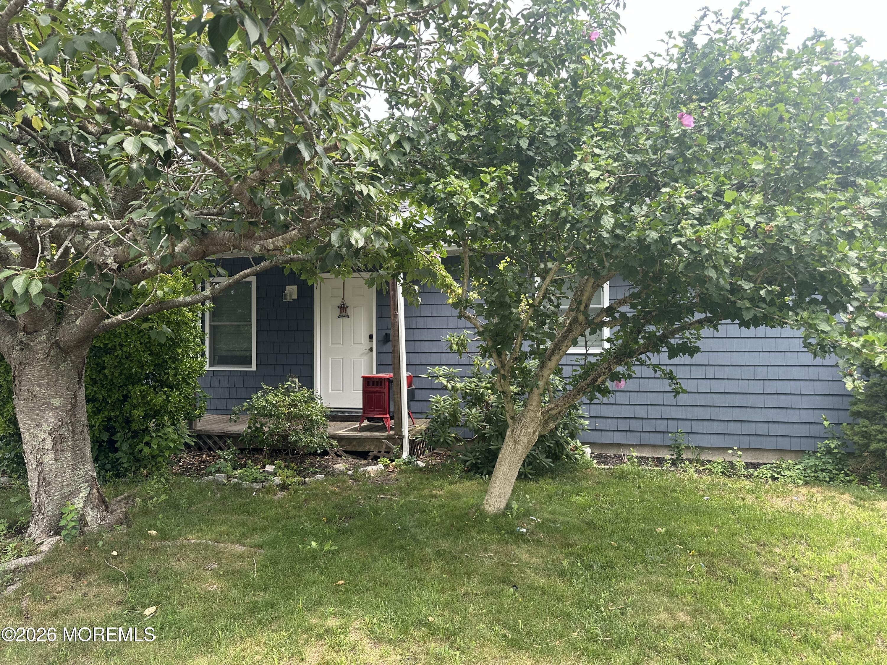 Pacific Ave, Beachwood, NJ 08722