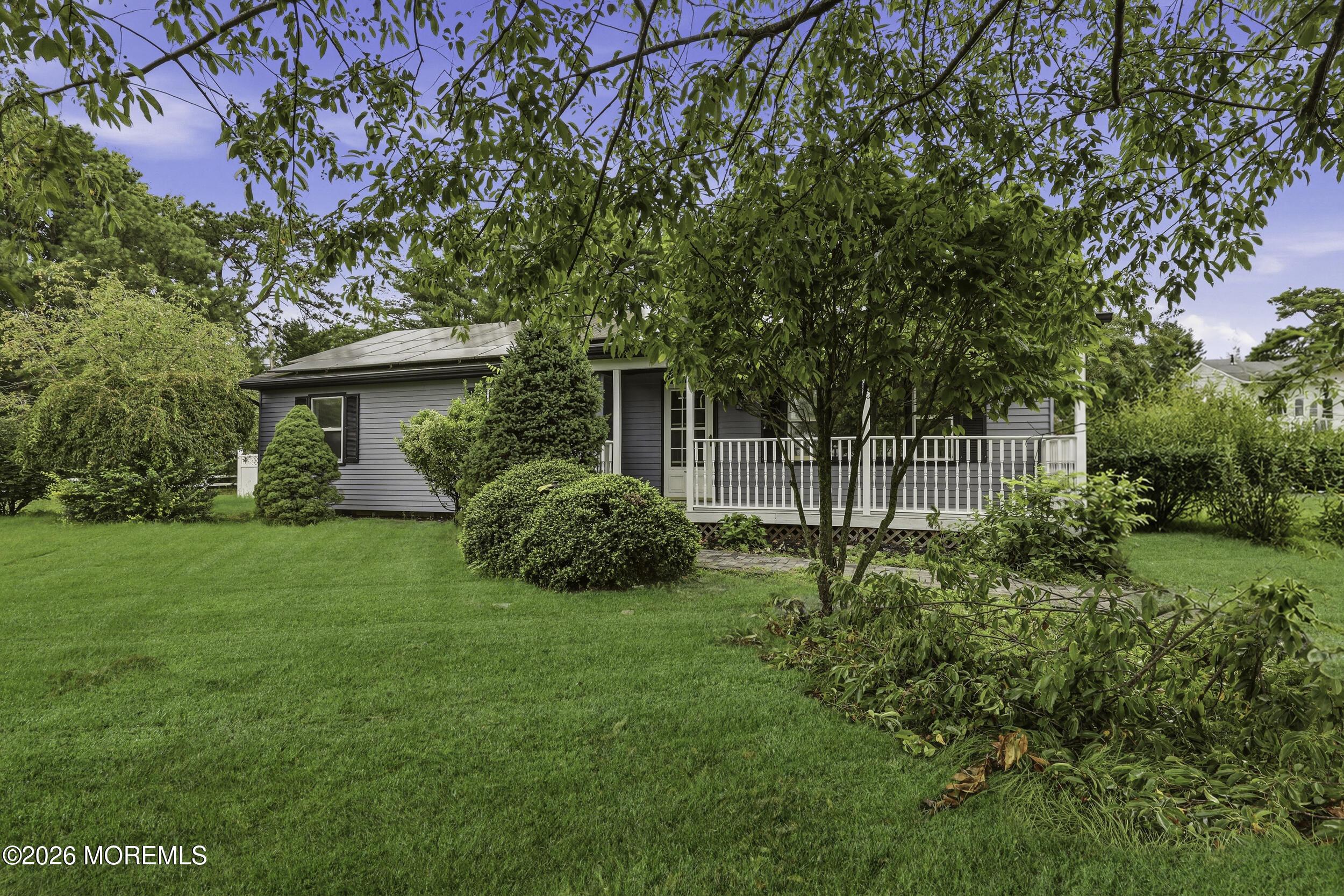 Champlain St, Toms River, NJ 08757