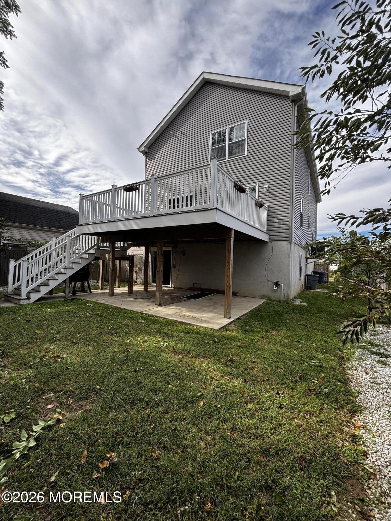 Waackaack Ave, Keansburg, NJ 07734