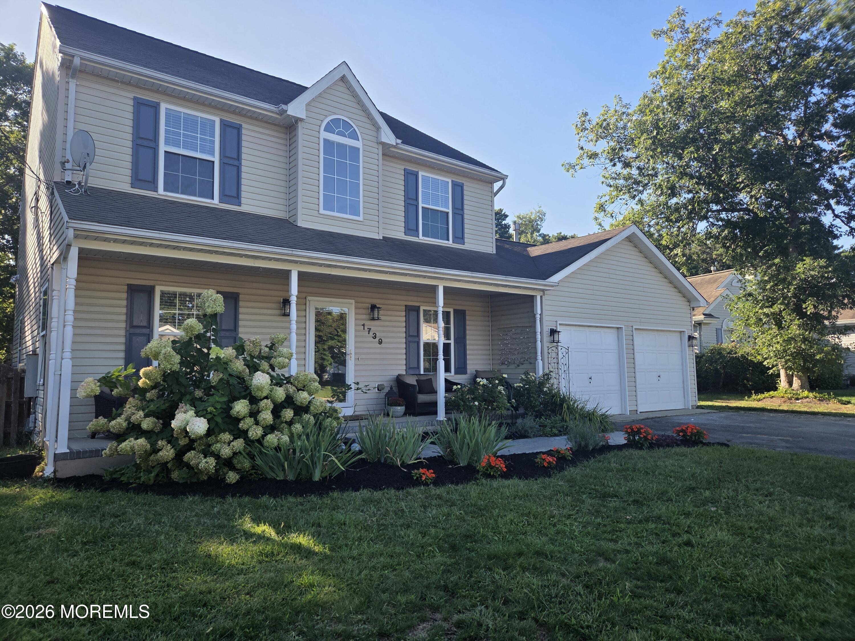 Breakers Dr, Manahawkin, NJ 08050