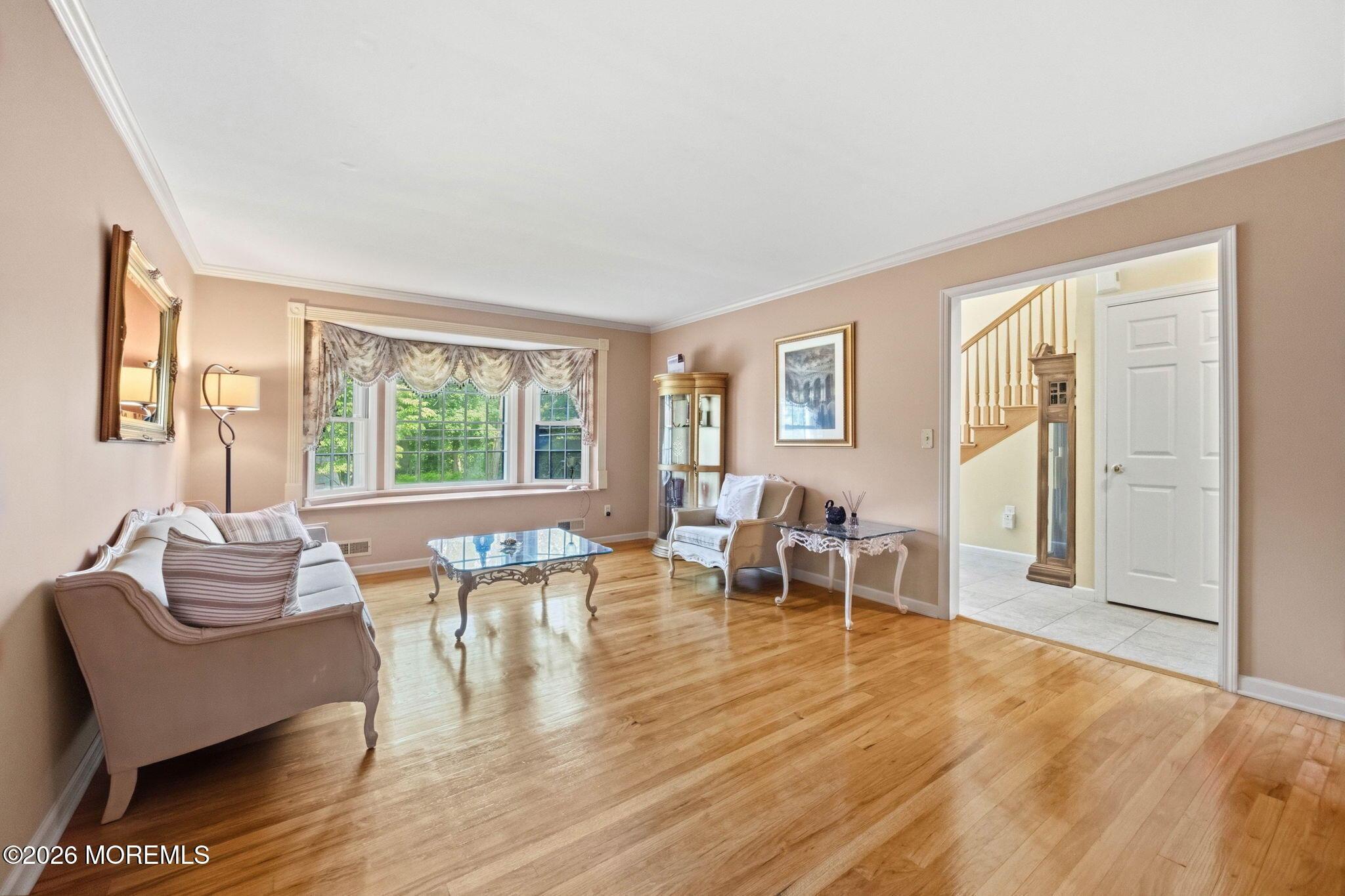 Schanck Rd, Holmdel, NJ 07733