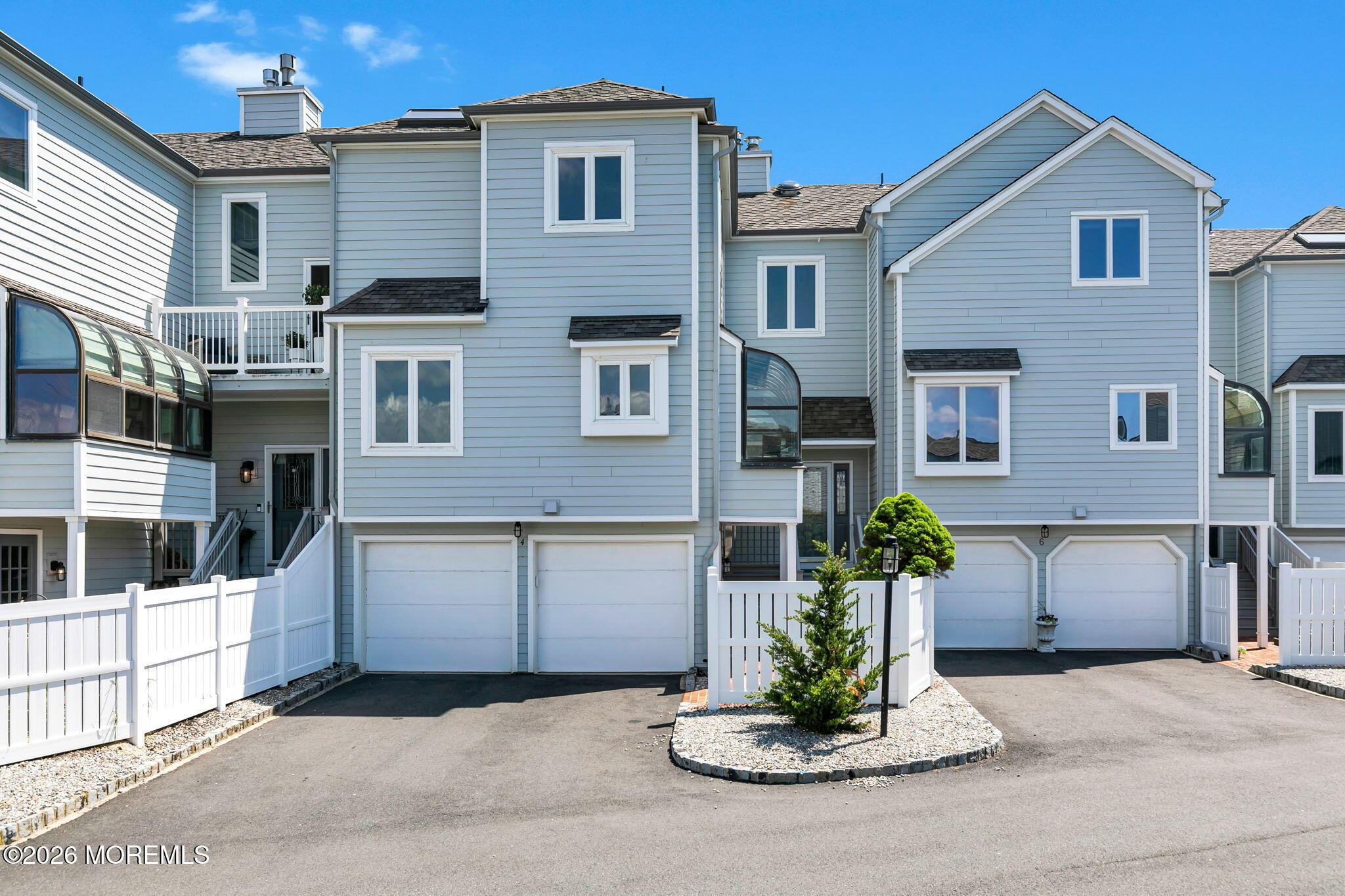 Ocean Ave, Sea Bright, NJ 07760