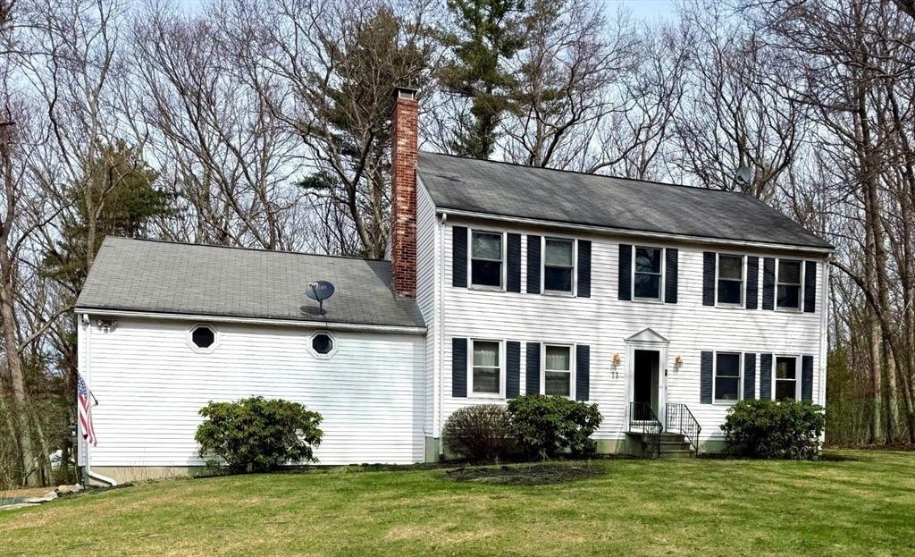 Quail Run Rd, Bellingham, MA 02019
