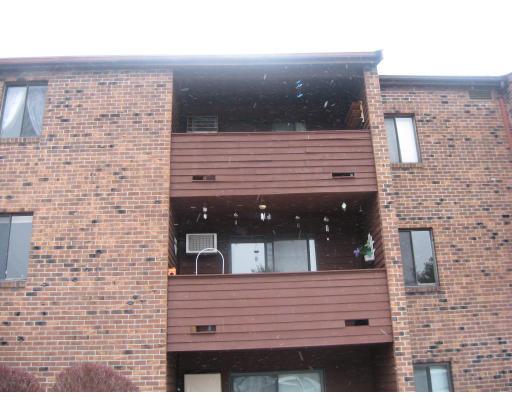 Davis Rd, Acton, MA 01720