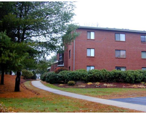 Longmeadow Dr, Rowley, MA 01969