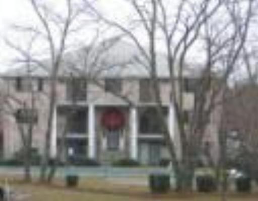 Kenmar Dr, Billerica, MA 01821
