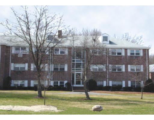 Edgelawn Ave, North Andover, MA 01845