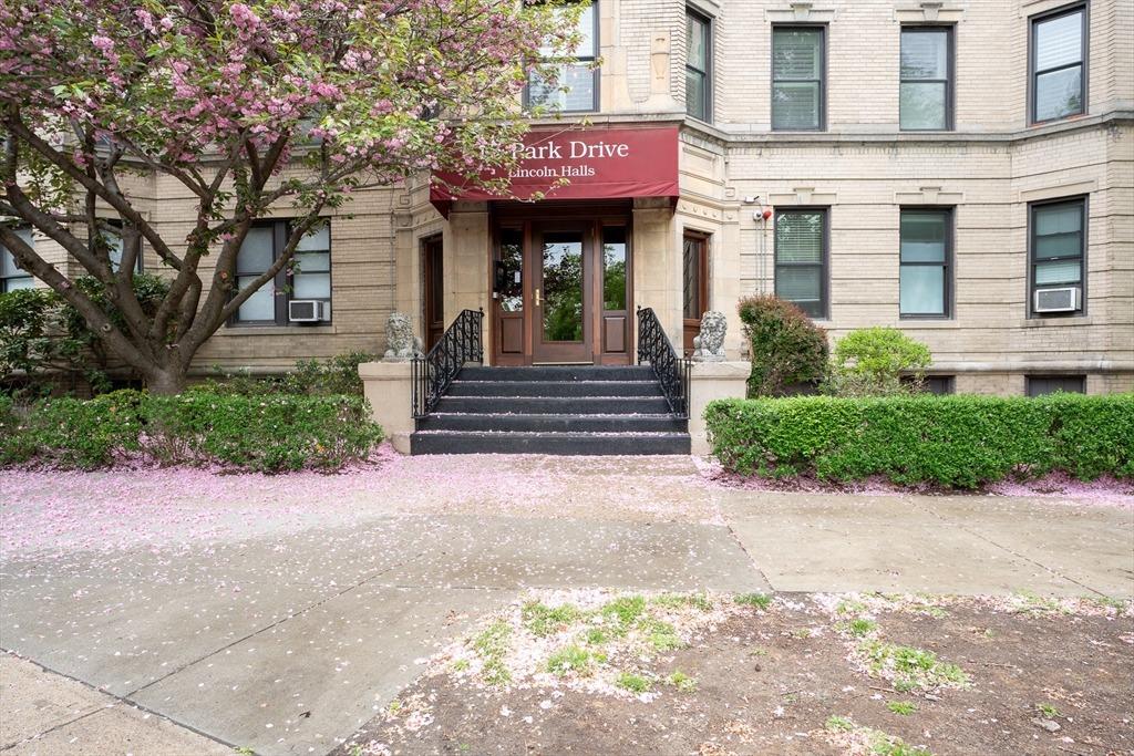Park Dr, Boston, MA 02215
