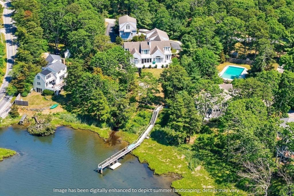 Santuit Rd, Cotuit, MA 02635