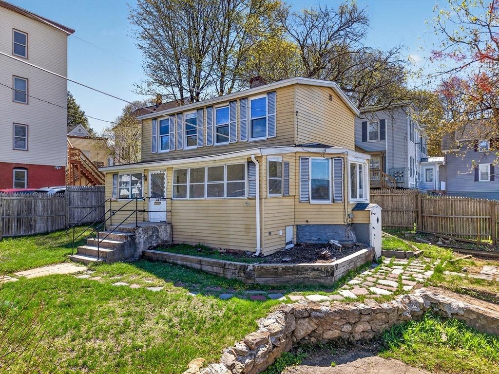 Moran St, Gardner, MA 01440