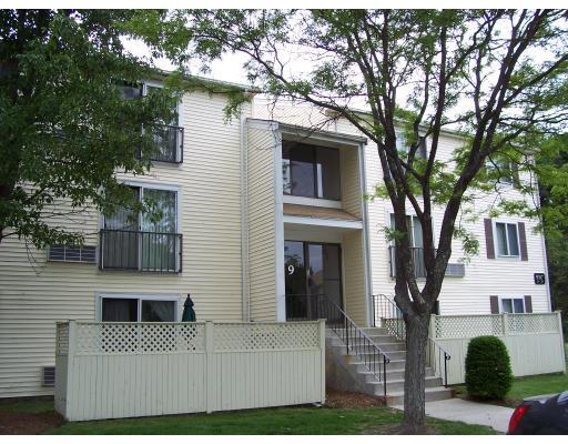 Village Hill Ln, Natick, MA 01760
