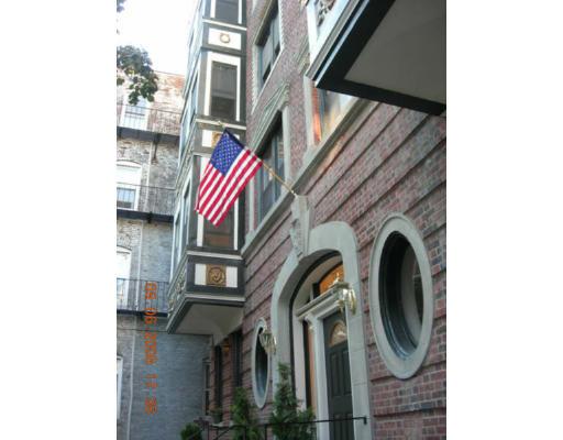 Burbank St, Boston, MA 02115